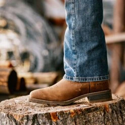 Ariat Men's Hybrid Patriot Waterproof Work Boot 15 Ariat Men's Hybrid Patriot Waterproof Work Boot -Western Edge 10038354 lifestyle warm