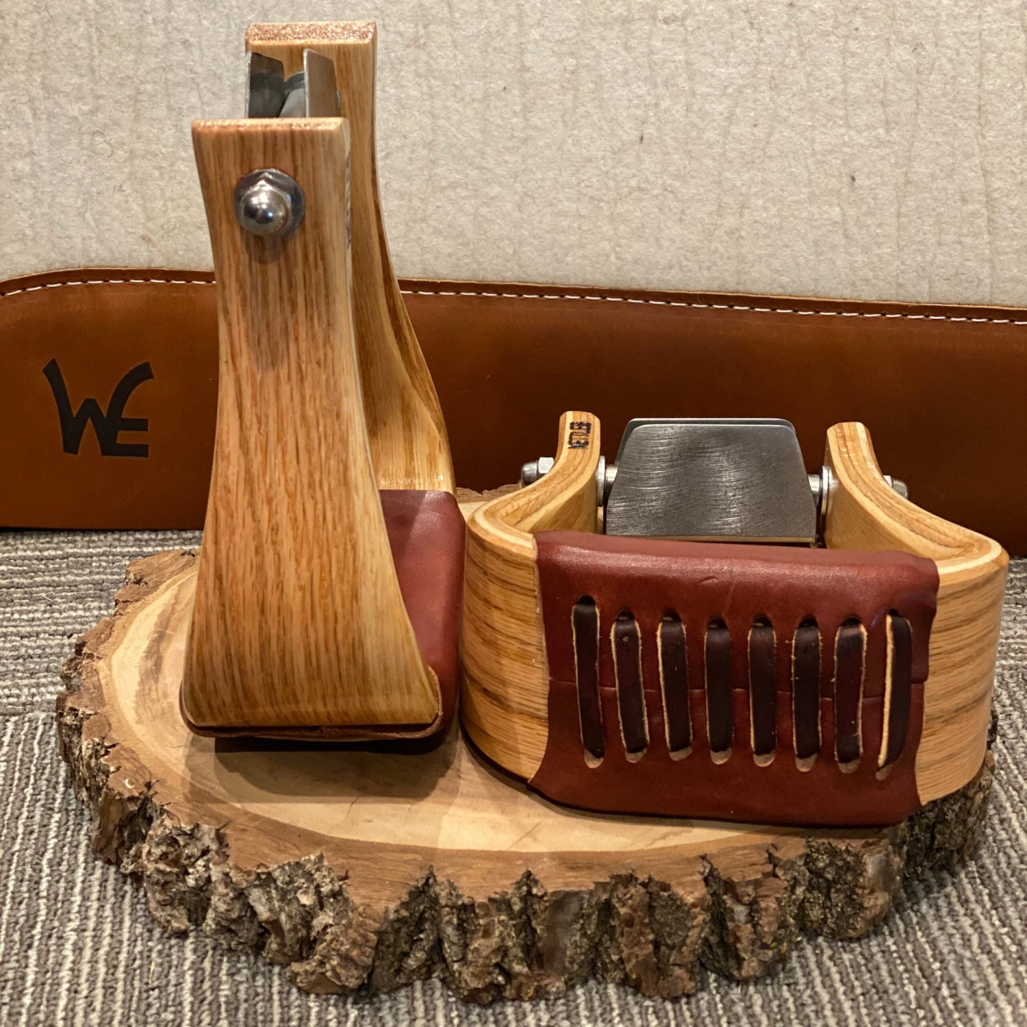 Nettles Stirrups 3" Flatbottom Varnish With Leveler 5 Nettles Stirrups 3" Flatbottom Varnish With Leveler - Image 3