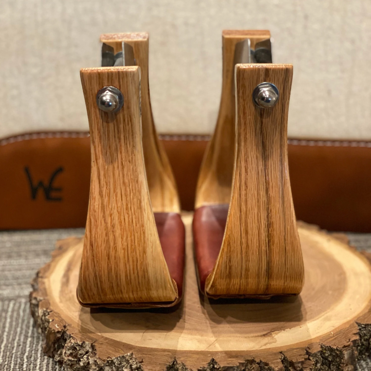 Nettles Stirrups 3" Flatbottom Varnish With Leveler 4 Nettles Stirrups 3" Flatbottom Varnish With Leveler - Image 2