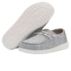 Heydude Hey Dude Wendy Youth Cat Eye Grey 10 Heydude Hey Dude Wendy Youth Cat Eye Grey -Western Edge cateye3 6b9a5b1d 907d 4041 b0f8 212b73db83d7